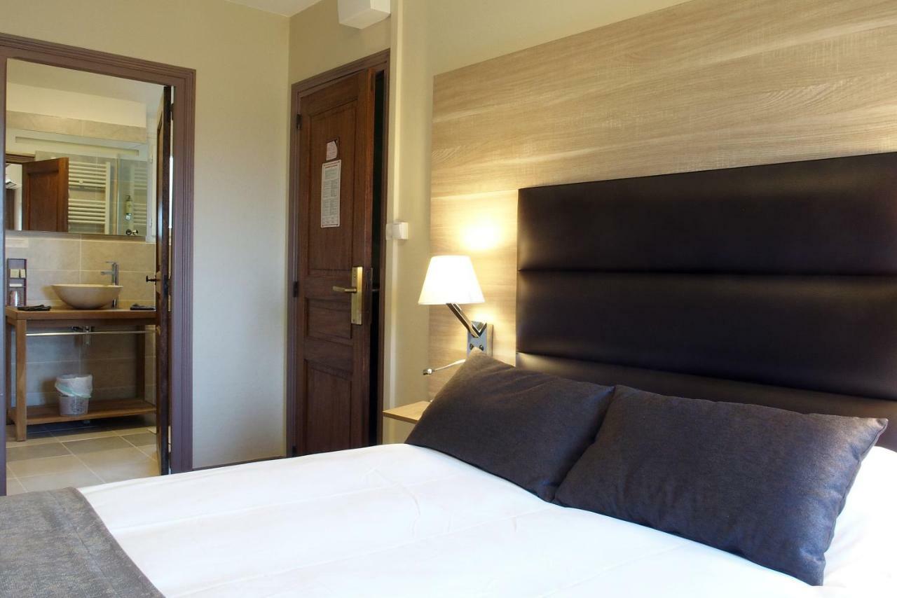 Logis Hotel - Auberge De L'Helix Rosoy  Eksteriør billede